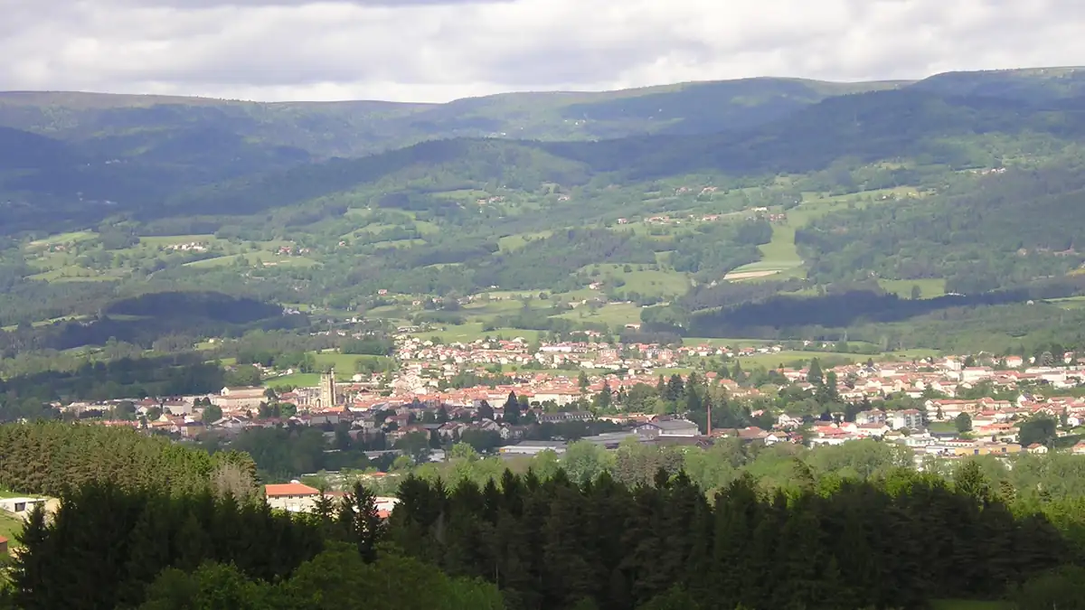 Livradois : 321 séismes en neuf jours près d'Ambert, dont le plus fort depuis 1980